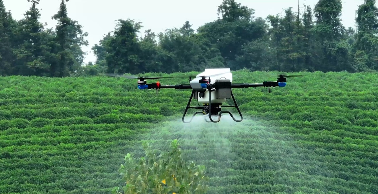Modelo mais recente - Drone agrícola Topxgun FP600